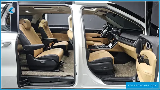 KIA CARNIVAL 9-SEATER NOBLESSE