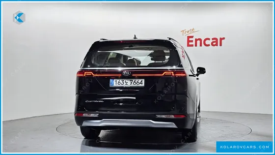 KIA CARNIVAL 9-SEATER SIGNATURE