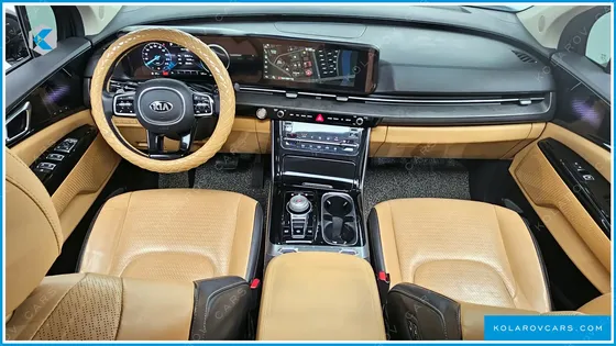 KIA CARNIVAL 9-SEATER SIGNATURE