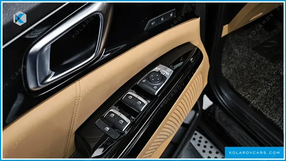 KIA CARNIVAL 9-SEATER SIGNATURE