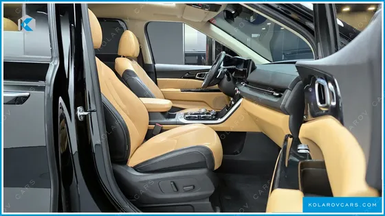 KIA CARNIVAL 7-SEATER SIGNATURE