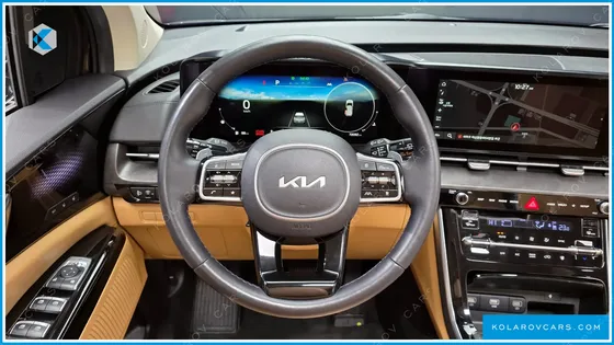 KIA CARNIVAL 7-SEATER SIGNATURE