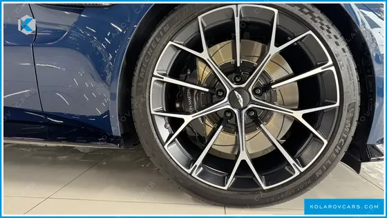 ASTON MARTIN VANTAGE 4.0 V8 COUPE