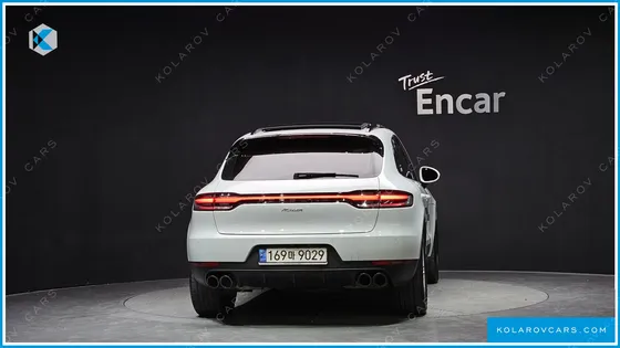 PORSCHE MACAN 2.0