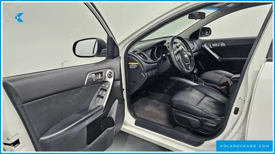 KIA FORTE 1.6 GDI LUXURY