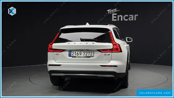 VOLVO V60 B5 ULTIMATE AWD