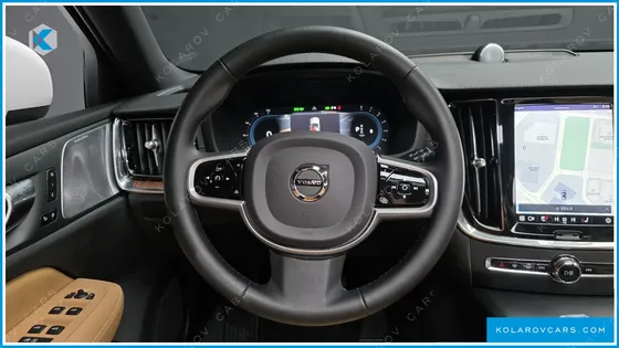 VOLVO V60 B5 ULTIMATE AWD