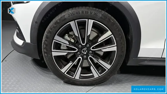VOLVO V60 B5 ULTIMATE AWD