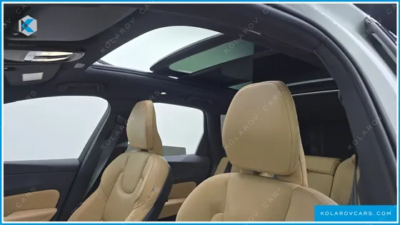 VOLVO XC60 B5 INSCRIPTION