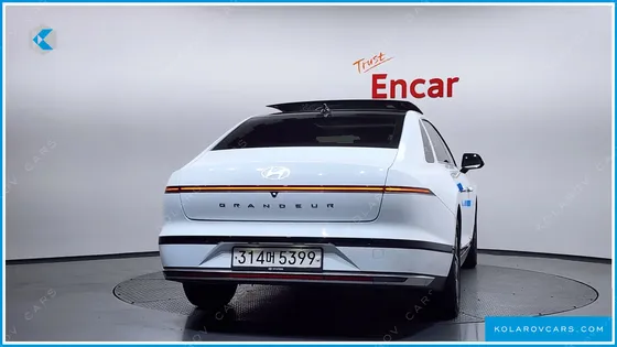 HYUNDAI GRANDEUR 2,5 GASOLINE 2WD