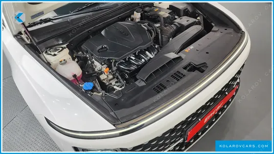 HYUNDAI GRANDEUR 2,5 GASOLINE 2WD