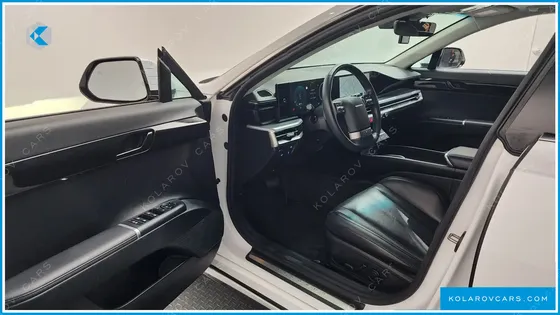 HYUNDAI GRANDEUR 2,5 GASOLINE 2WD