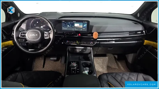 KIA CARNIVAL HEV 9-SEATER HI-LIMOUSINE (SPECIAL VEHICLE)