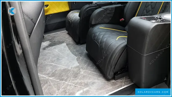 KIA CARNIVAL HEV 9-SEATER HI-LIMOUSINE (SPECIAL VEHICLE)