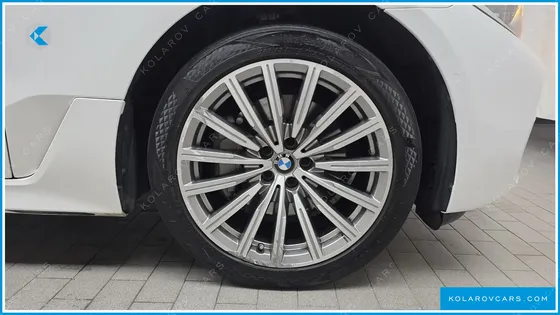 BMW GRAN TURISMO (GT) 630D XDRIVE LUXURY