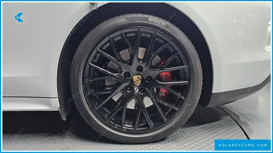 PORSCHE PANAMERA 4.0 TURBO