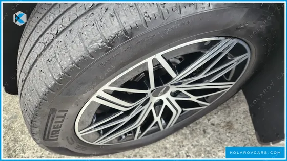 GENESIS G90 GASOLINE 3.5 TURBO 2WD