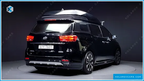KIA CARNIVAL GASOLINE 9-SEATER HI-LIMOUSINE