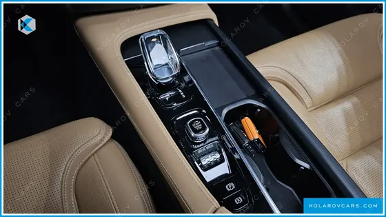 VOLVO XC90 T8 INSCRIPTION HYBIRD