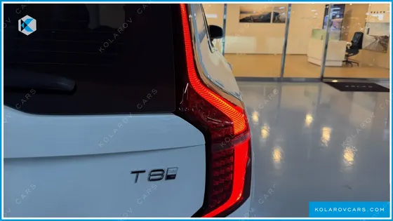 VOLVO XC90 T8 ULTRA BRIGHT HYBRID