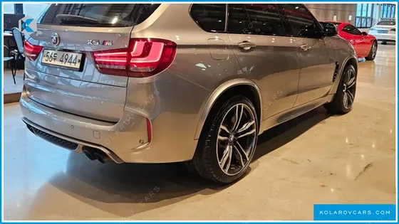 BMW X5M 4.4