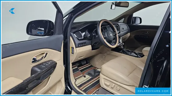 KIA CARNIVAL 9-SEATER HI-LIMOUSINE