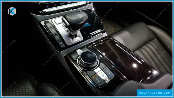 GENESIS EQ900 3.8 GDI AWD