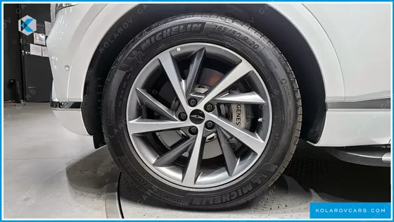 GENESIS GV80 2.5T GASOLINE 2WD