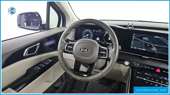 KIA CARNIVAL 7-SEATER SIGNATURE