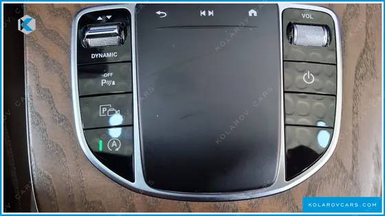 MERCEDES E-CLASS E220D 4MATIC EXCLUSIVE