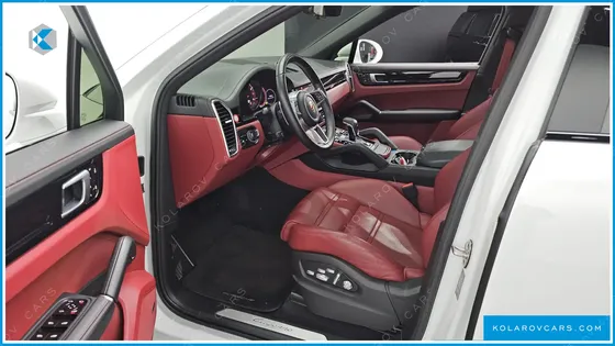 PORSCHE CAYENNE 3.0 COUPE