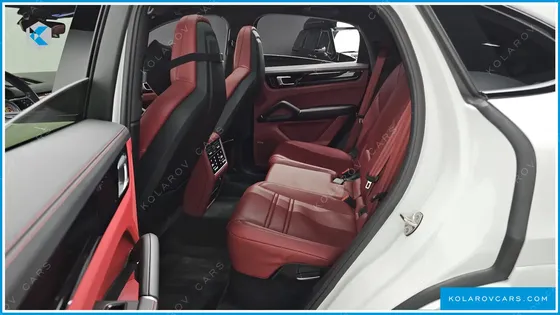 PORSCHE CAYENNE 3.0 COUPE