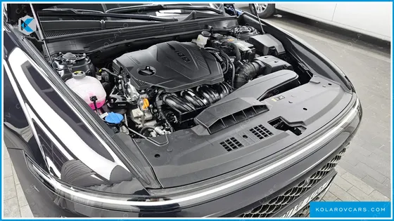 HYUNDAI GRANDEUR 2,5 GASOLINE 2WD