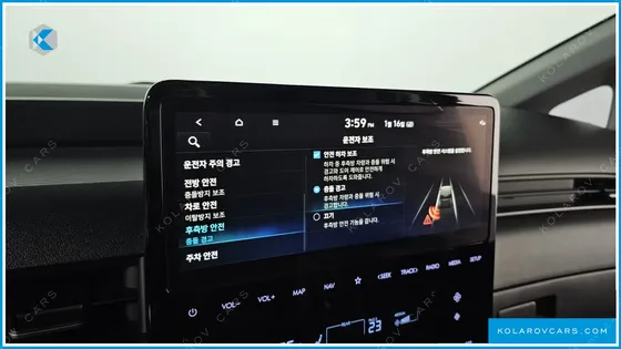 HYUNDAI STARIA 4WD TOURER 9-SEATER