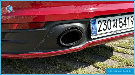 PORSCHE 911 CARRERA 4 CABRIOLET
