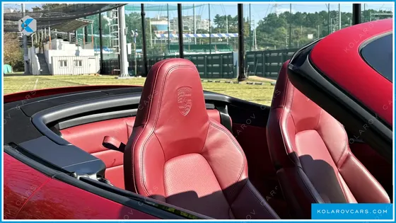 PORSCHE 911 CARRERA 4 CABRIOLET