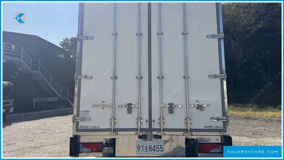 MAN TRUCK CARGO TRUCK 6X2