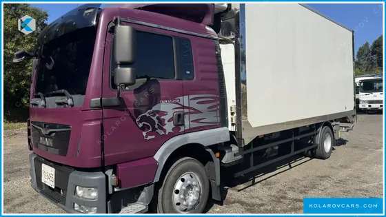 MAN TRUCK CARGO TRUCK 6X2