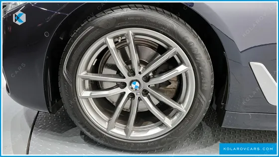BMW 5 SERIES 520I M SPORT