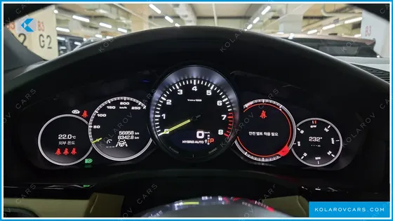 PORSCHE CAYENNE 3.0 E-HYBRID COUPE
