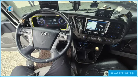 HYUNDAI PAVIS PRESTIGE