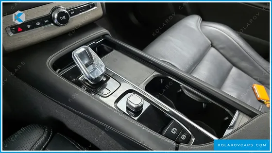 VOLVO XC90 B6 INSCRIPTION