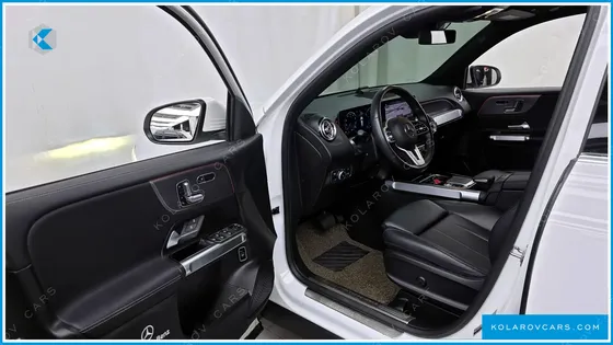 MERCEDES GLB-CLASS GLB220