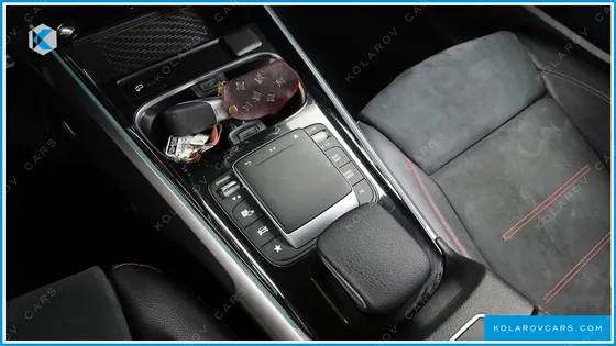 MERCEDES GLB-CLASS GLB250 4MATIC
