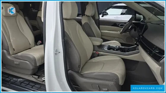 KIA CARNIVAL GASOLINE 9-SEATER HI LIMOUSINE