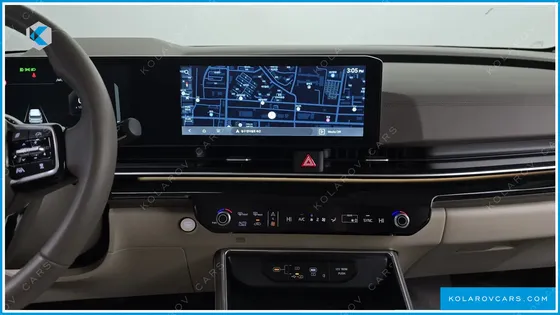 KIA CARNIVAL GASOLINE 9-SEATER HI LIMOUSINE