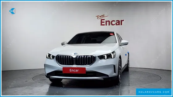 BMW 5 SERIES 520I