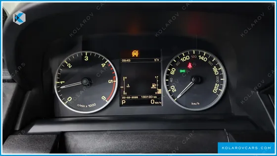 LAND ROVER DISCOVERY 3.0 SDV6 HSE