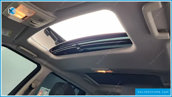 LAND ROVER DISCOVERY 3.0 SDV6 HSE