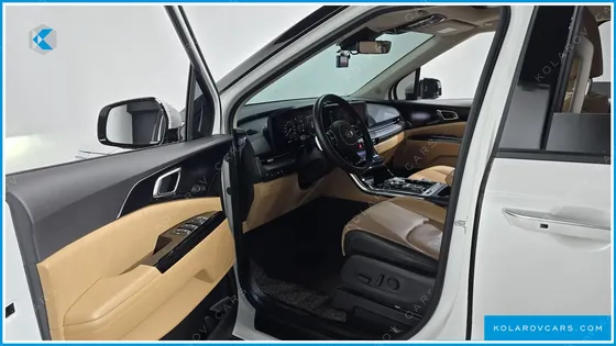 KIA CARNIVAL 9-SEATER SIGNATURE